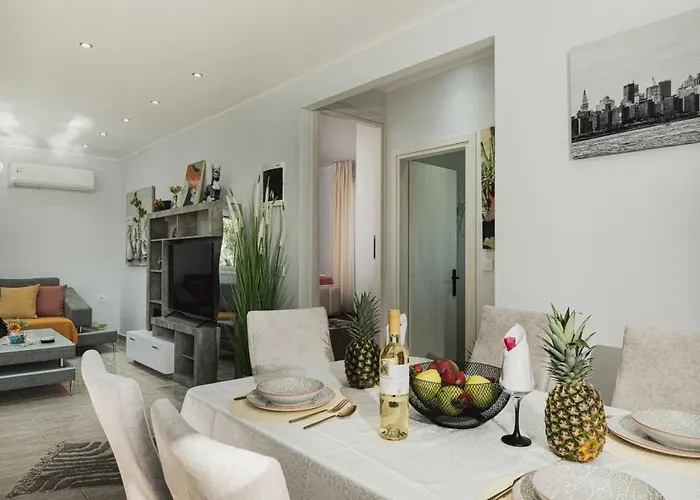 Serenity Hideout * Планос